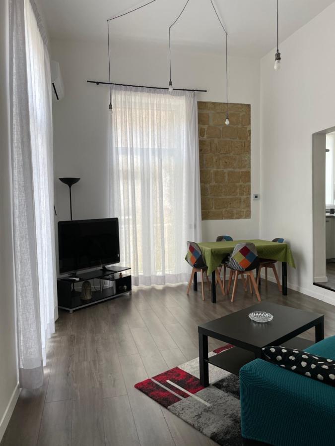 Napoli Comfort Home Bagian luar foto